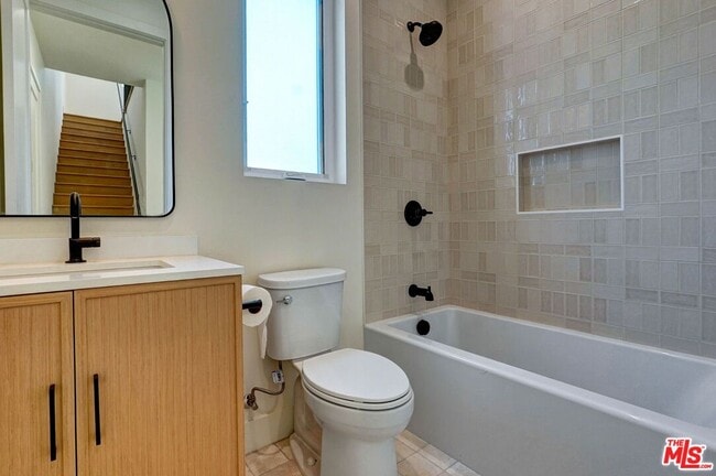 Building Photo - 4720 Marshall Dr