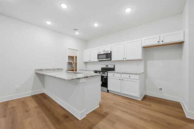 Building Photo - 119 Mendocino Ct