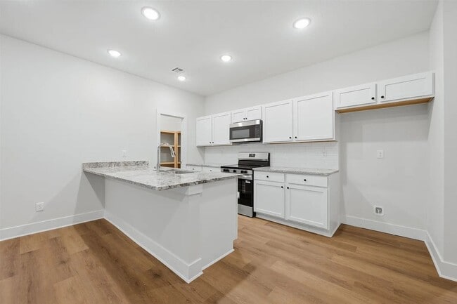 Building Photo - 121 Mendocino Ct