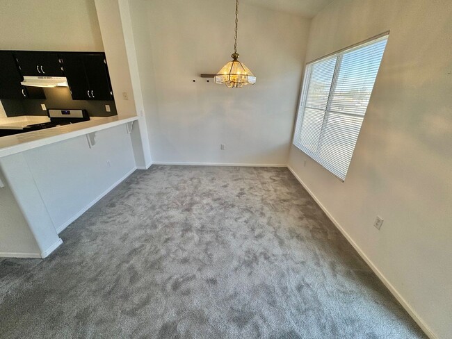 Building Photo - ADORABLE 2 BEDROOM 2 BATHROOM CONDO WITH A...