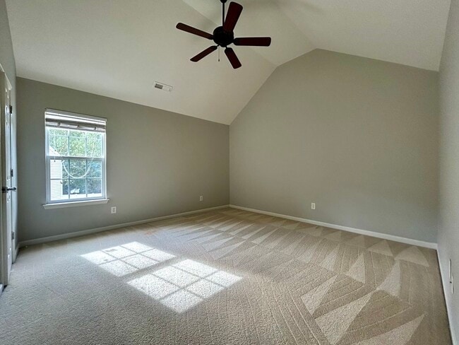 Building Photo - 5915 Parkstone Drive