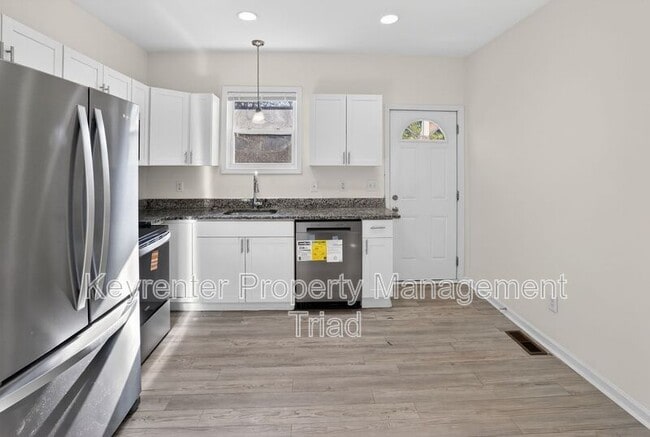 Building Photo - 2405 Freeman Mill Rd