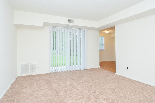 Sample Living Room - Willow Run Apartments