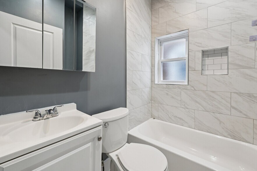 Building Photo - 30 Sheffield St