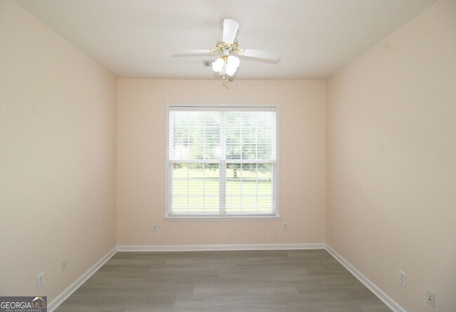 Building Photo - 8155 Cavendish Pl