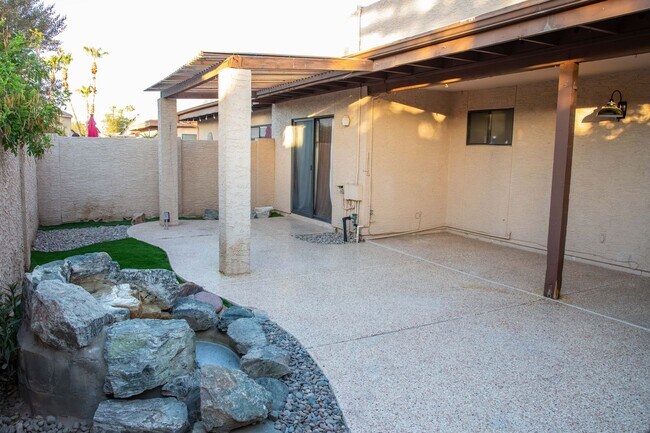 Building Photo - Charming 3-bed/2bath Chandler Home