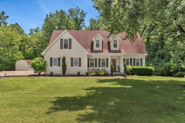 Primary Photo - One acre lot with first floor suite in bea...
