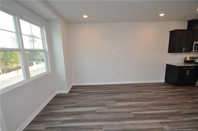 Building Photo - 1009 Shoreside Dr