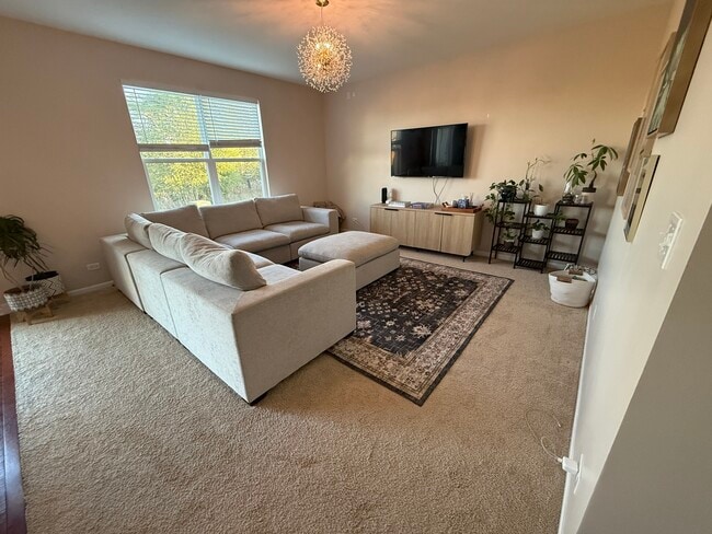 Building Photo - 2572 Retreat Cir