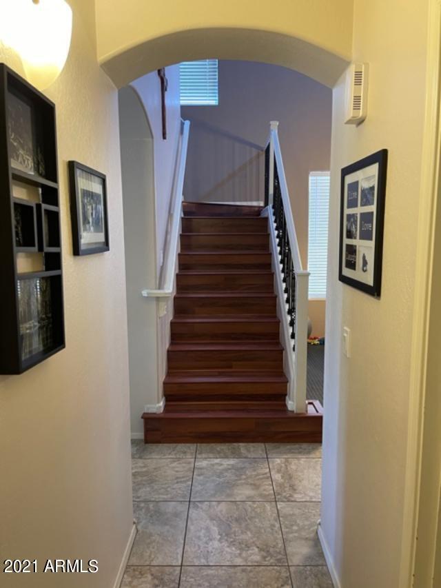 Building Photo - 2732 E Canyon Creek Dr