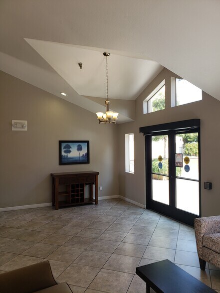 Building Photo - 6400 Christie Ave