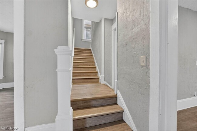 Building Photo - 11404 Orville Ave