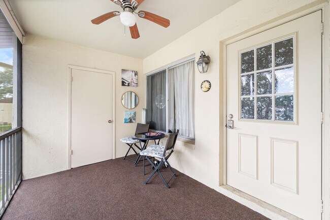 Building Photo - 112 Lake Pine Cir