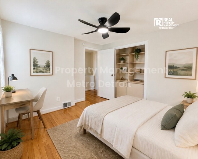 Building Photo - BEAUTIFUL BIRMINGHAM CONDO