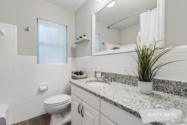 Building Photo - 11354 123rd Terrace N