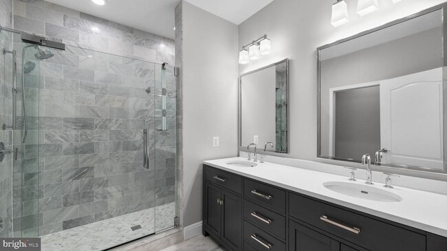 Building Photo - 7674 Maple Lawn Blvd