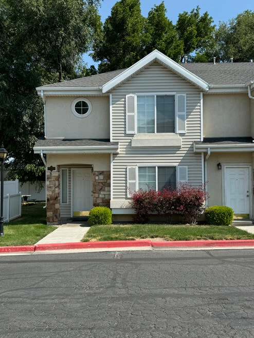 Building Photo - 1767 Kiera Ct