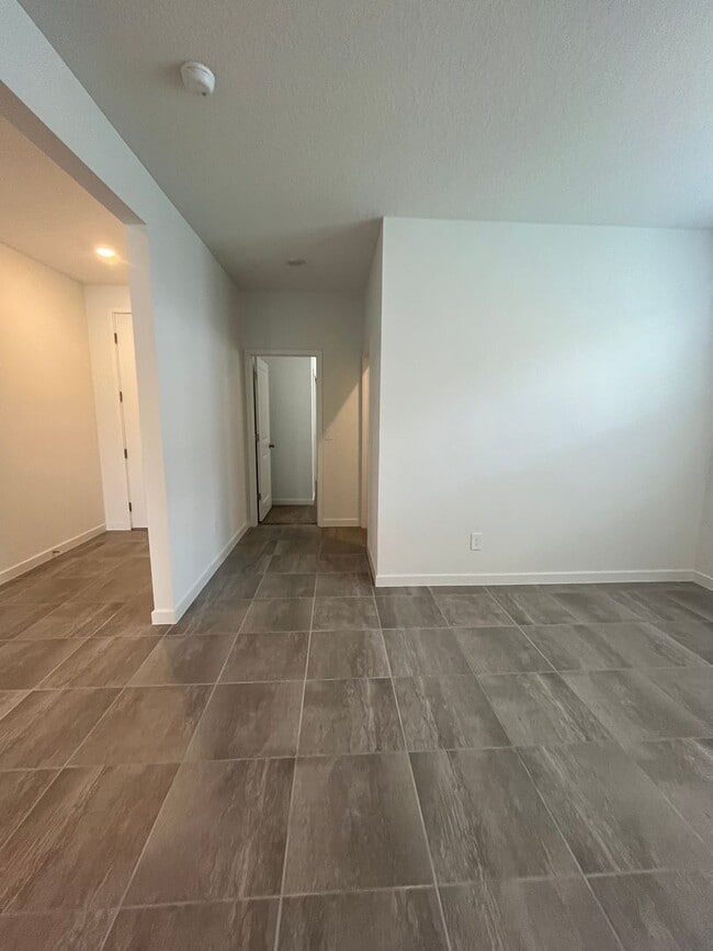 Building Photo - New Construction in Flagler Village 4bedroom 3 bath!!!!!