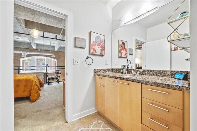 Building Photo - 265 18th St NW