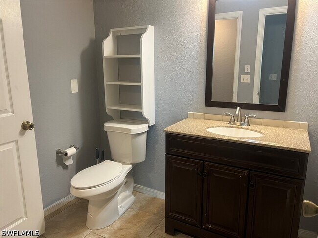 Building Photo - 23680 Walden Center Dr