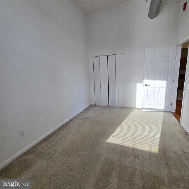 Building Photo - 4368 Cresson St