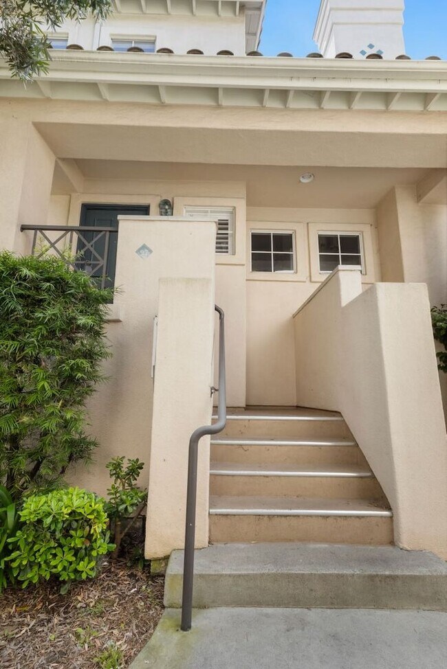 Building Photo - Spacious Laguna Niguel 3 Bed 2 Bath Condo Near Dana Point Harbor