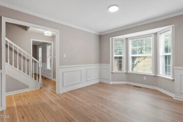 Building Photo - Beautiful 2100 sq. Ft Home on 2.47 Acres.