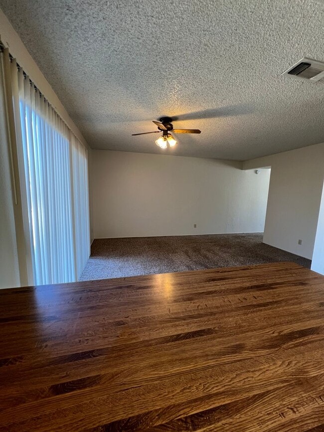 Building Photo - 7735 Las Lilas Ct