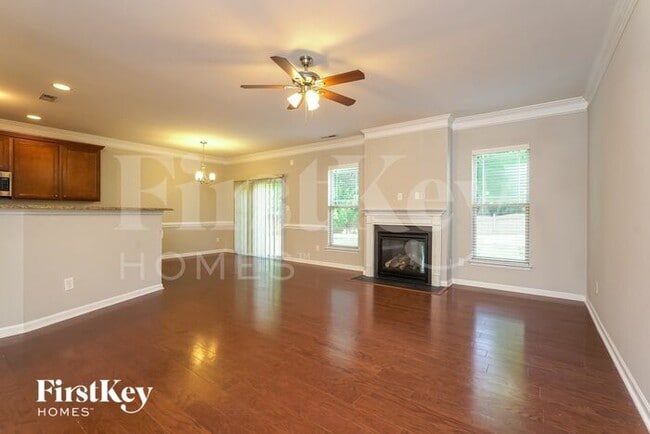 Building Photo - 3508 Lamplight Way