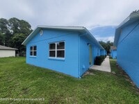 Building Photo - 773 NE 9th St