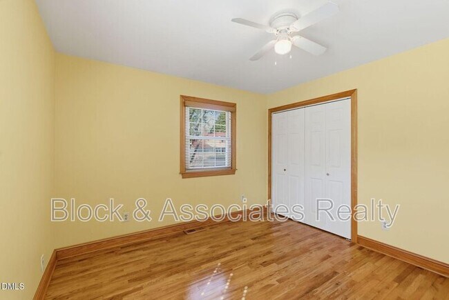 Building Photo - 1200 Boxwood Ln