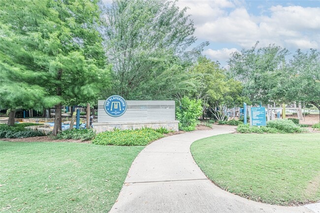 Building Photo - 1618 Clover Ct