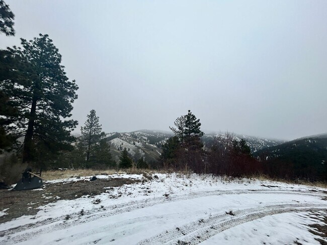 Building Photo - Cozy 1-Bed Cabin on 30 Private Acres – Incredible Views & Outdoor Access