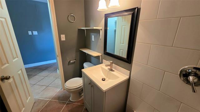 Building Photo - 1417 College St