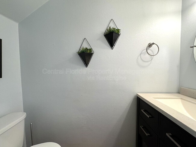 Building Photo - 2802 Curry Village Ln