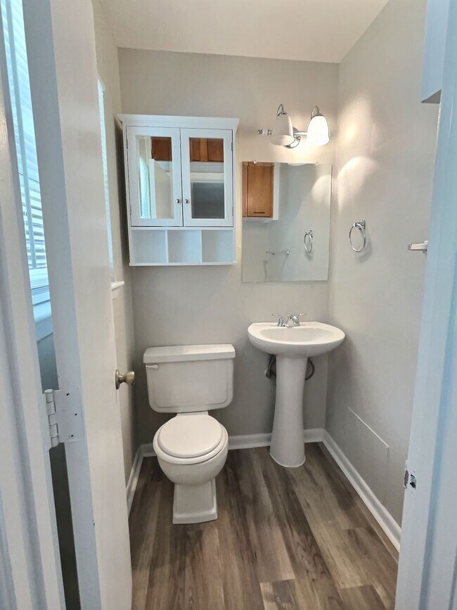 Building Photo - Updated 3-Bedroom Home in Ocean Springs!