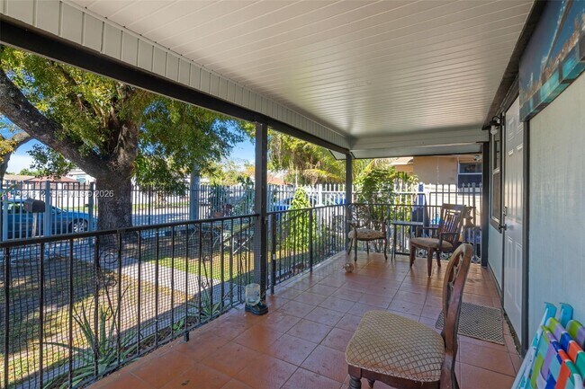 Building Photo - 3055 NW 23rd Ave