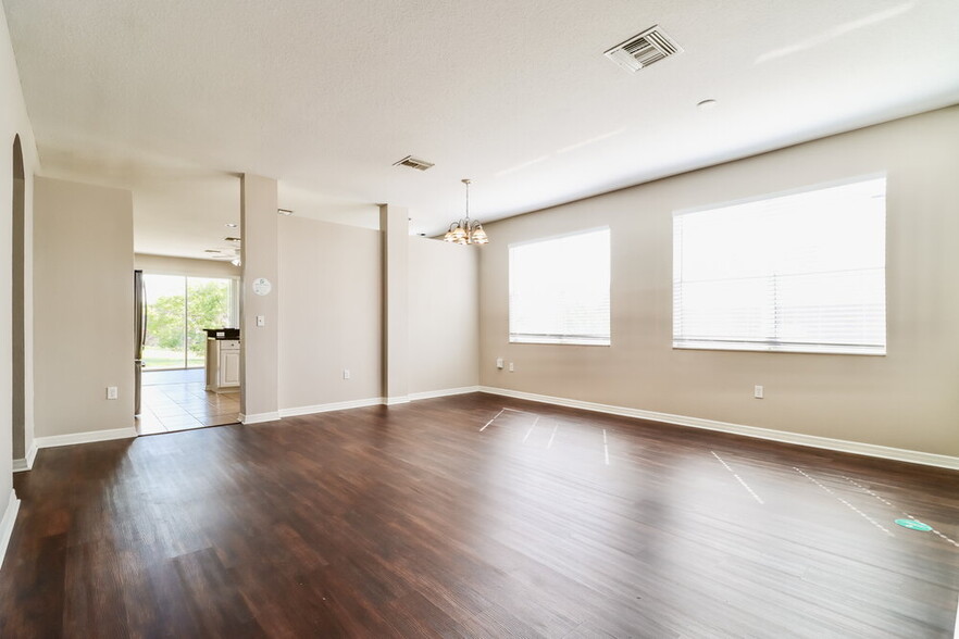 Building Photo - 14219 Holly Hammock Ln