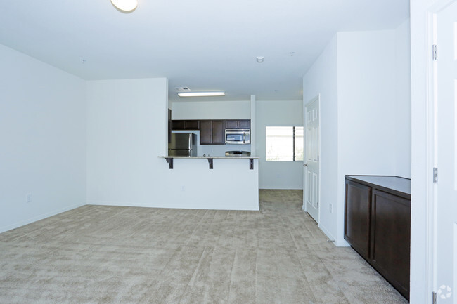 2BR, 2.5BA - 1209 SF Townhome Living Room - Rome Park Villas