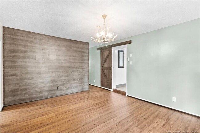Building Photo - 3450 Cornell Dr