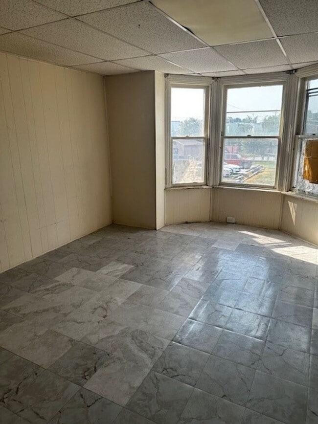 Building Photo - 3 bedroom 1 bathroom York, PA