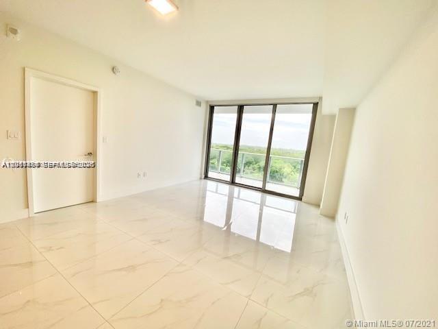 Building Photo - 16385 Biscayne Blvd