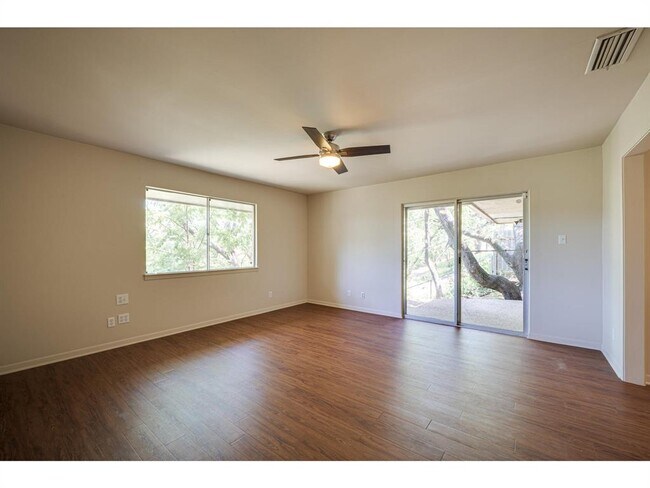 Building Photo - 6100 Mountainclimb Dr
