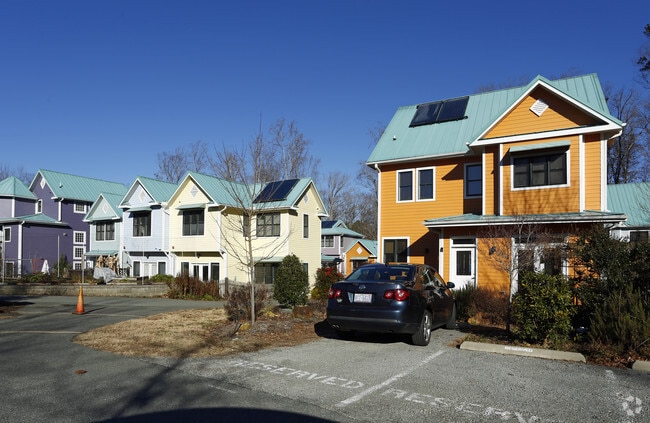 Building Photo - Pacifica Co-Housing
