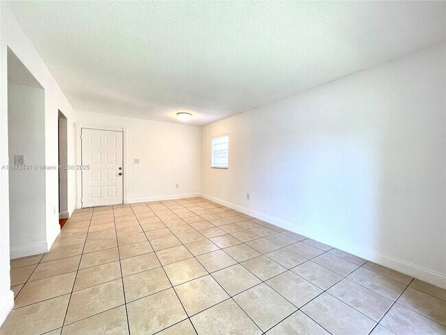 Building Photo - 7415 SW 152nd Ave