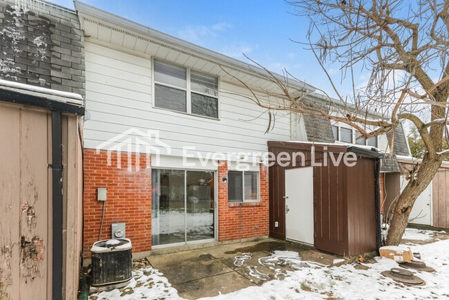 Building Photo - Coming Soon!