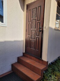 Building Photo - 10528 Ayres Ave