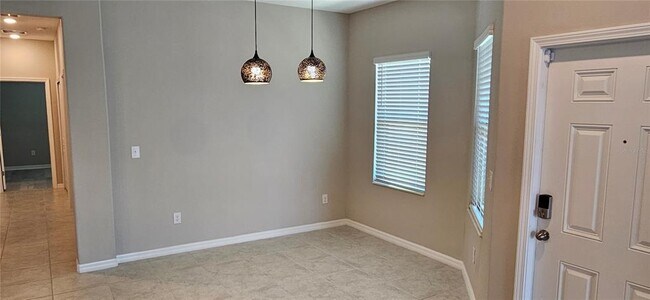 Building Photo - 13475 Crest Lake Dr