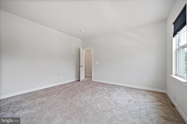 Building Photo - 2093 Whithorn Hl