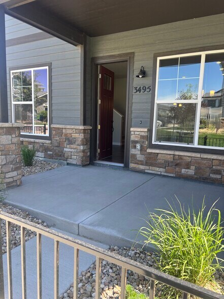 Building Photo - 3495 Grayling Dr